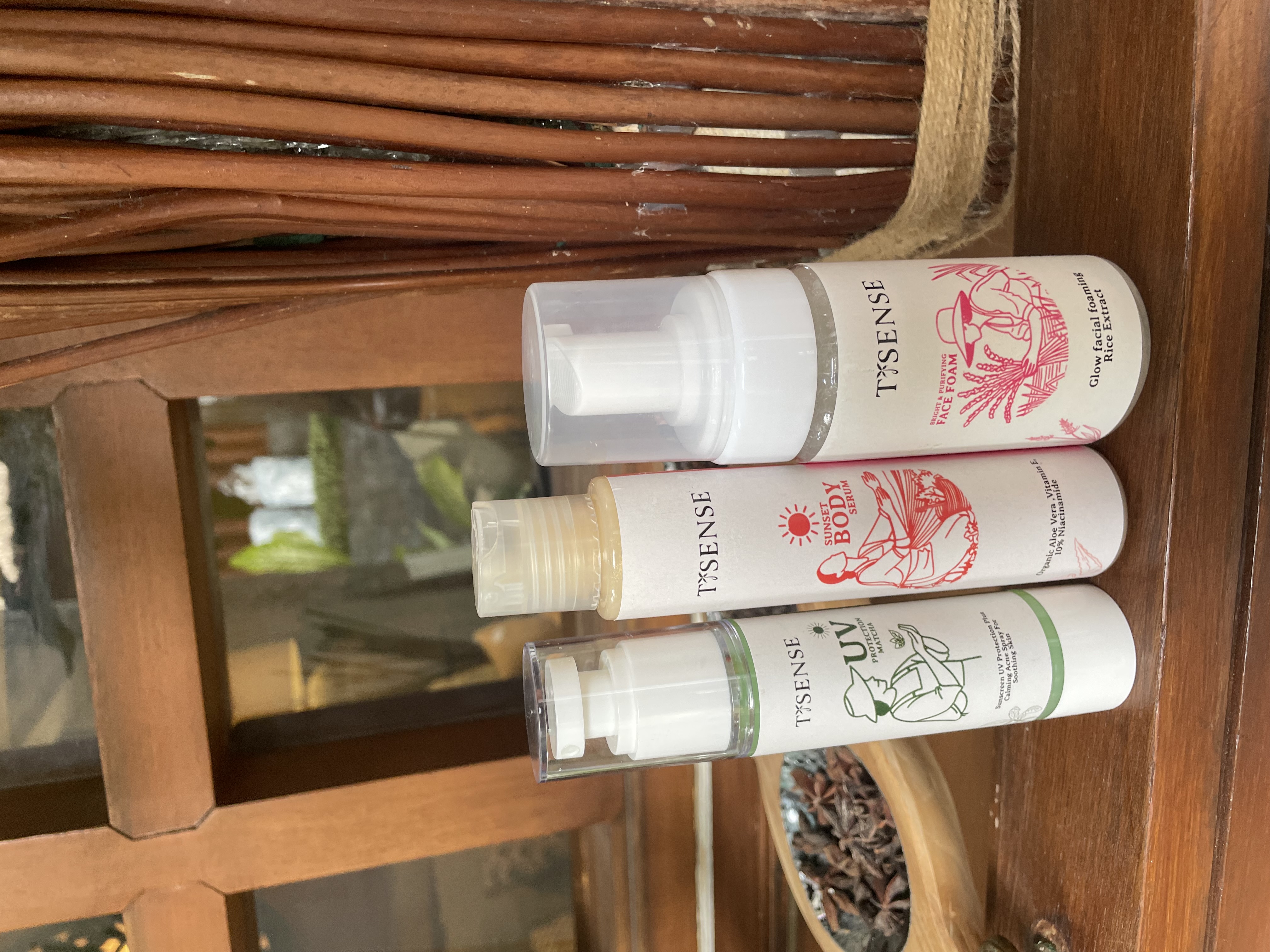 Skincare Alami Bali: Harmoni Alam dan Inovasi Modern